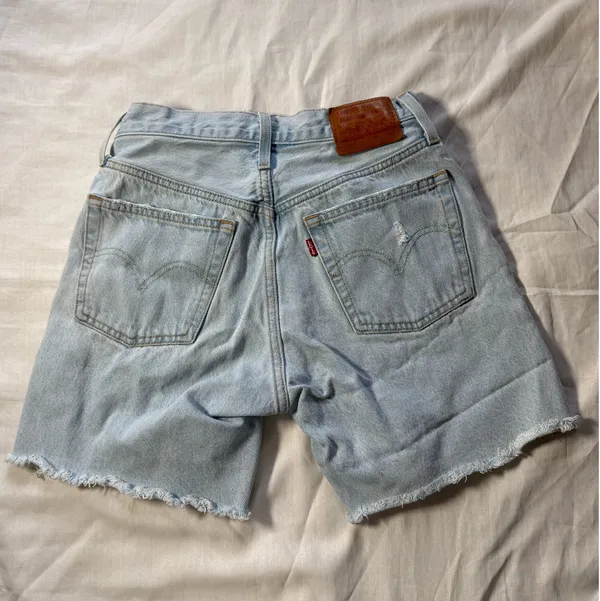 501 Levi’s Shorts High-Rise Premium Denim - Image 2
