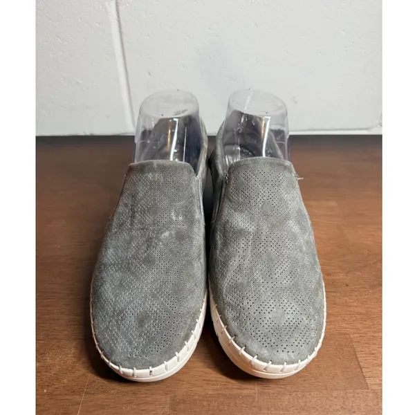 Bella Vita Women Gray Perforated Suede Slip‎ On Sneakers Comfort Casual Size 8.5 - Image 2