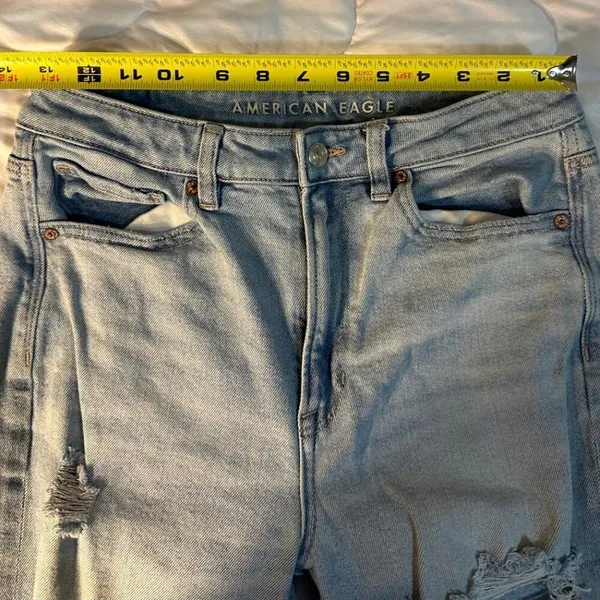 American Eagle Jeans Size 6 Regular Inseam 27 inches Mom Straight Stretch - Image 4