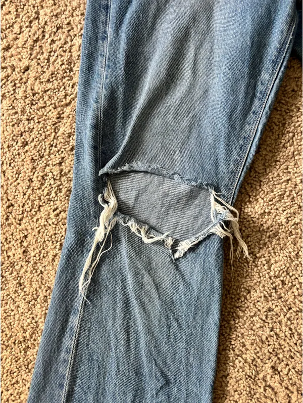 American Eagle Outfitters Jeans Ripped 90s  - Image 2