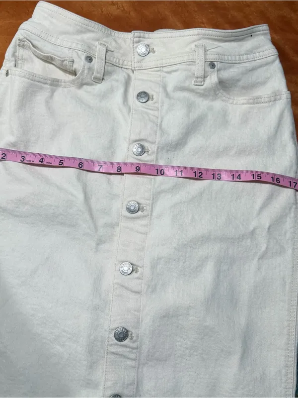 Madewell Western Edition High waist Button-Front Denim Skirt Ecru size 28 - Image 12