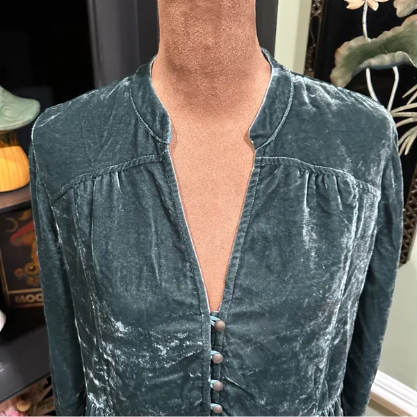 Anthropologie Holding Horses Green Crushed Velvet Babydoll Shirt Dress Size Smal - Image 2