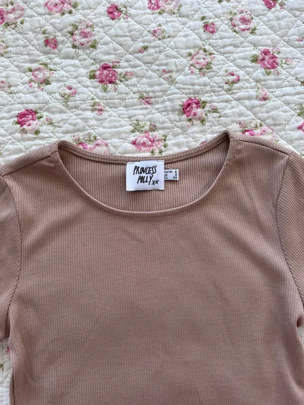 Princess Polly Tan Tee - Image 2