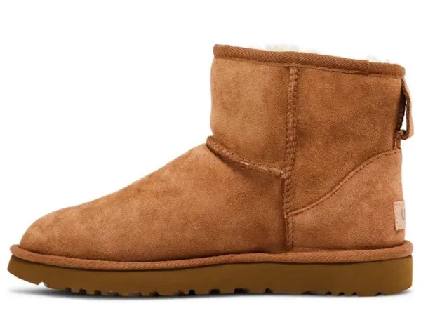 UGG Classic Mini II Chestnut Ankle Boot Women’s 7 NIB - Image 2