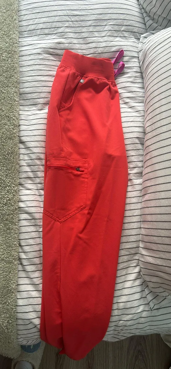 Scrubs Set - Image 3