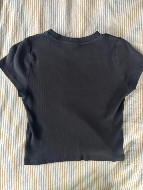Aritzia TNA Top - Image 3