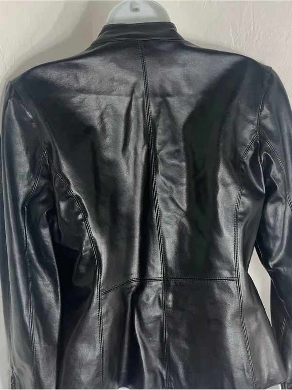 A.M.I Classic Black Leather Jacket - Women's Zip Front Size Small - Image 6