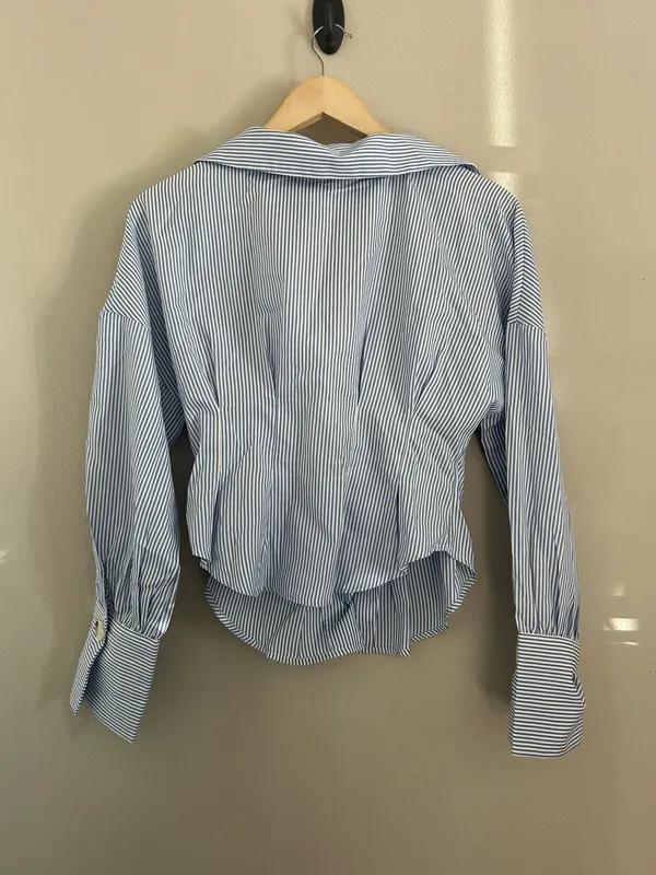 Commense Blue and White Striped Collared Shirt with Waist-Cinching Design Small NWT - Image 3