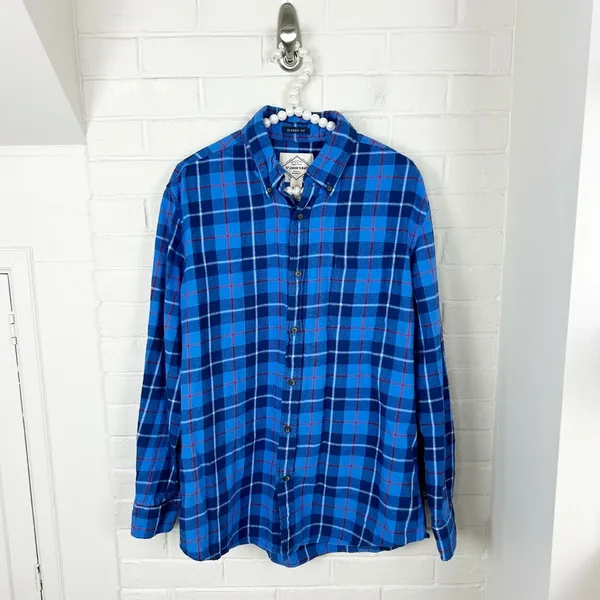 St. John’s Bay Blue Plaid Classic Fit Flannel Shirt Size M Unisex - Image 2