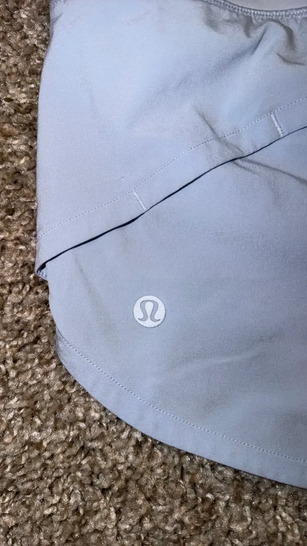 Lululemon Shorts 2.5" Speed Up - Image 3