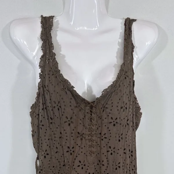 Free People Olive Green Eyelet Lace Up Tiered Mini Dress Size 6 Boho Cottagecore - Image 2