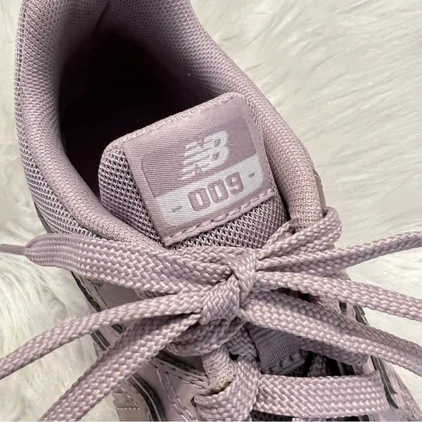 New Balance 009 Sneakers Women’s Size 7 Lace Up Blush Rose - Image 3