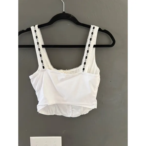 MINE Womens White‎ Corset Crop Top Lace Trim Black Ribbon Hook Eye Front Medium - Image 6
