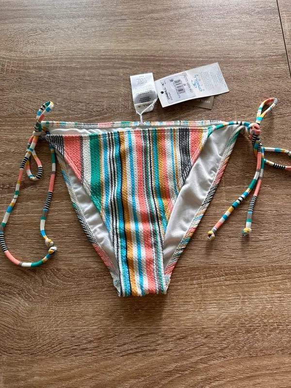 O’Neill Villa Stripe Maracas Bikini - Image 14