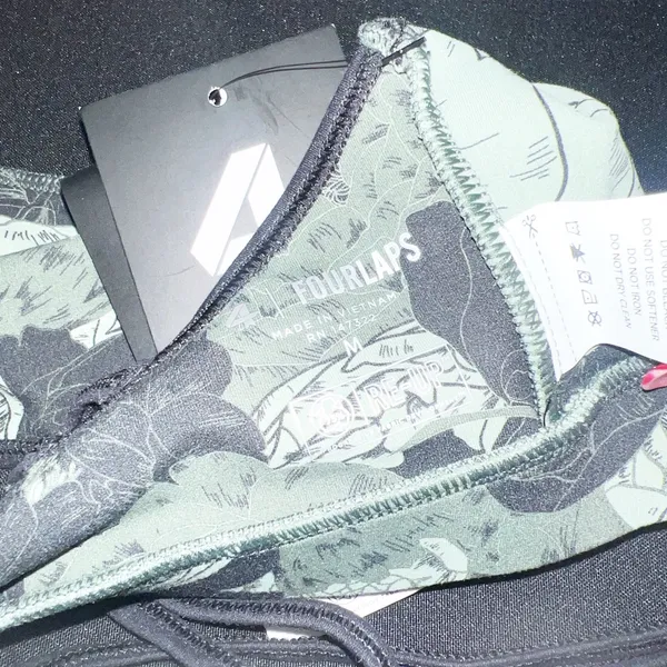 Four Laps vitality athletic fit peonies print thyme olive green new bra - Image 12