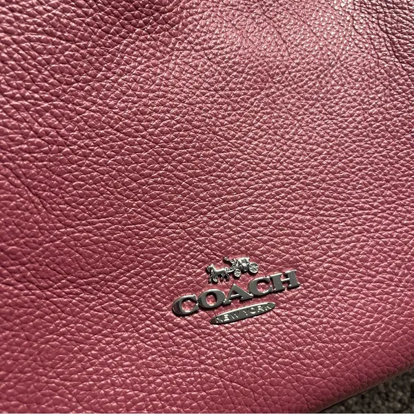 Authentic Coach Pebble Leather Mara hobo bag - Image 3