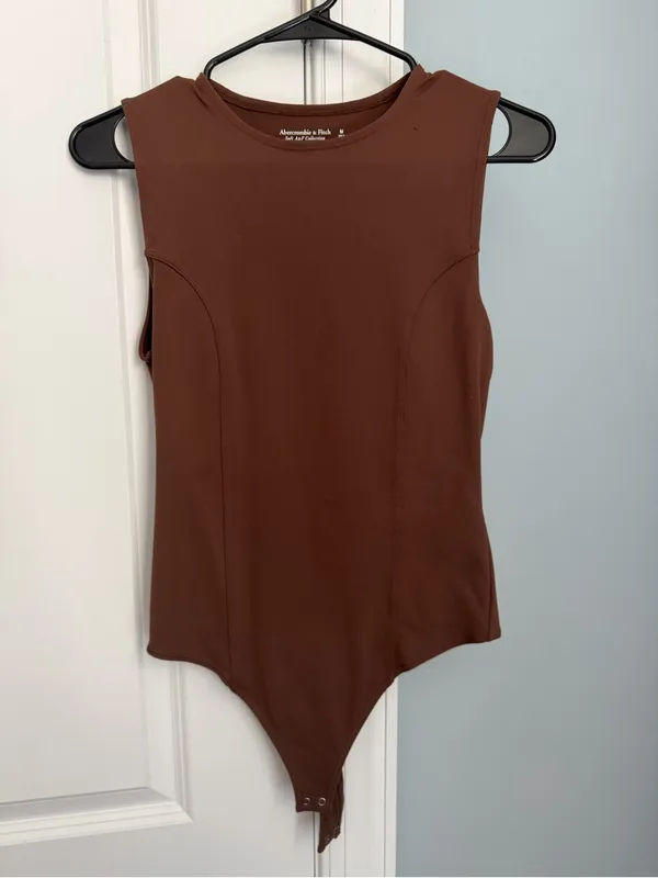 Abercrombie & Fitch Brown Bodysuit - Image 3