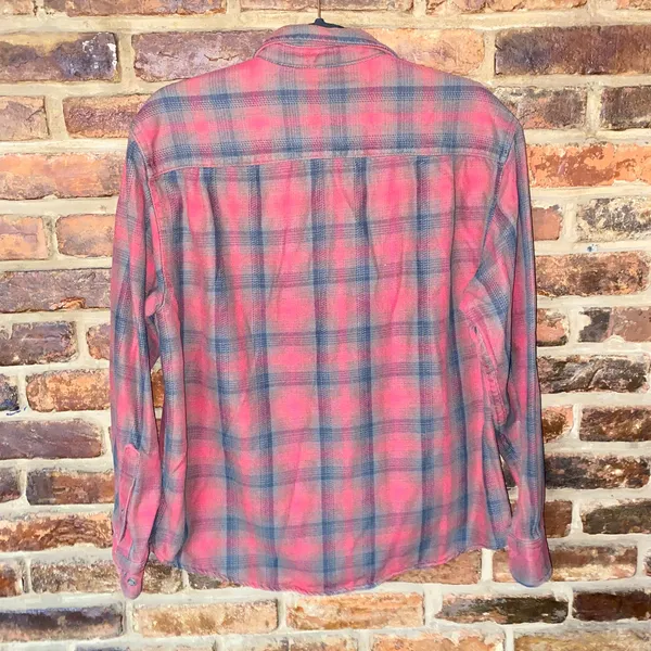 L.L. Bean Red Plaid Vintage Cotton Flannel Button Down Shirt Women's Size Medium - Image 5