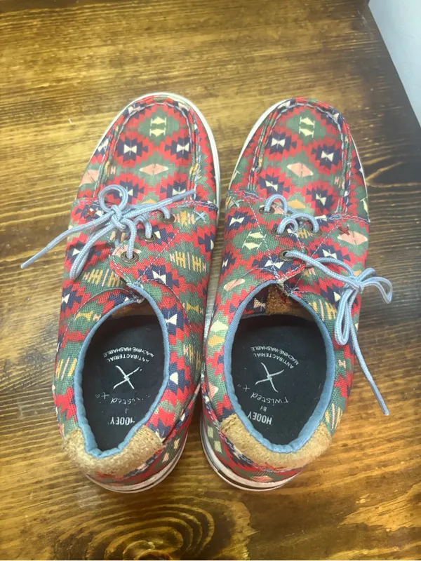 Twisted X Red aztec print loafers size 7.5 - Image 4