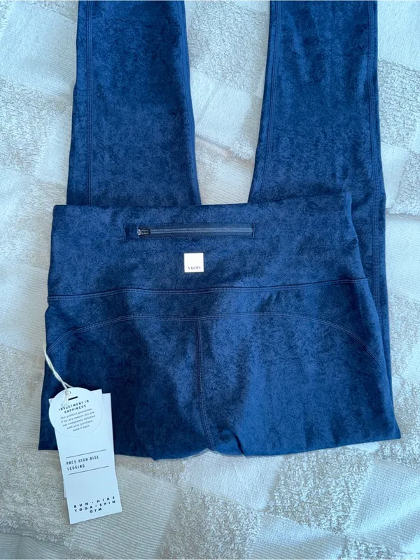 NWT Vuori Pace High-Rise Legging in Ocean‎ Texture size S - Image 7