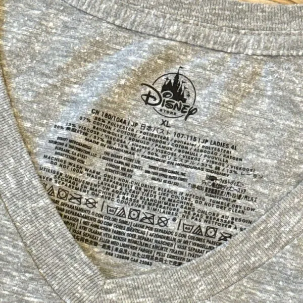 Disney Mickey and Minnie v-neck T-shirt XL - Image 2