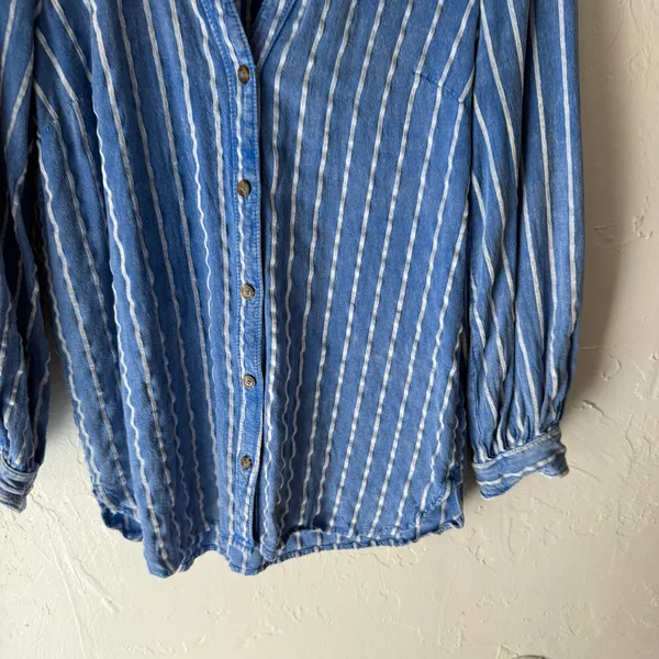 Anthropologie Size 8 Medium Blue Striped Viscose‎ Linen Blend Button Up Long Slv - Image 3