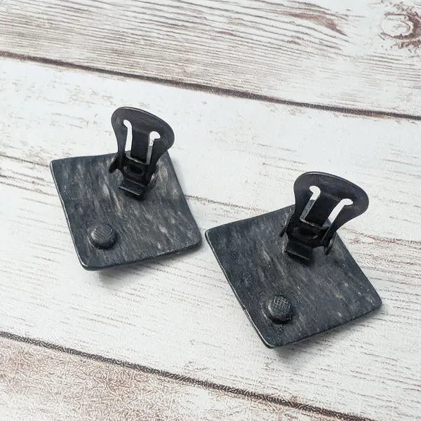 Vintage Clip On Earrings - Dark Silver Tone Diamond Shape with Design - Image 5