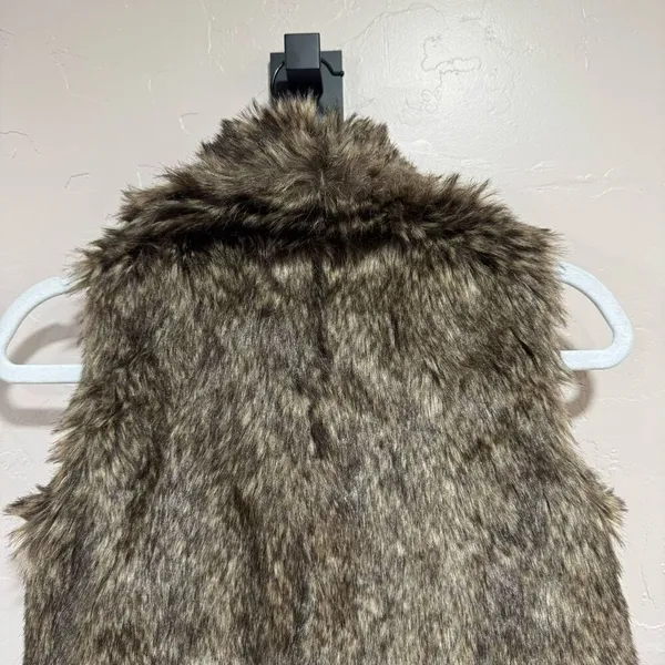 Altar’d State Brown Faux Fur Vest - Image 5