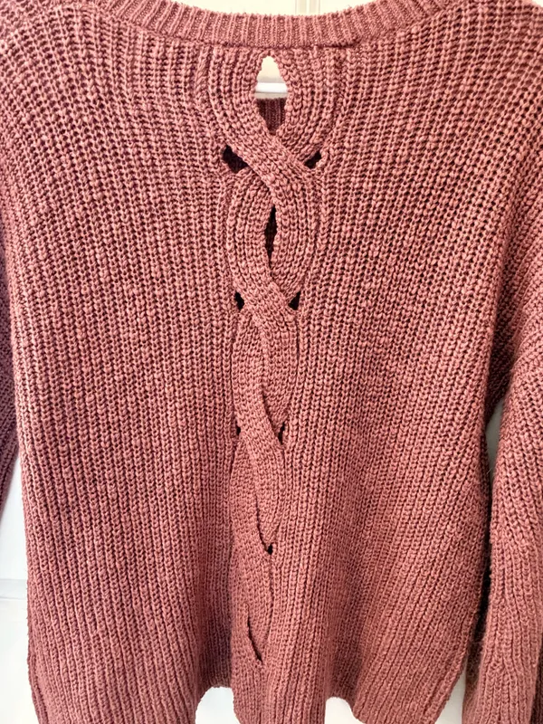 Pink Rose Dusty Rose Sweater Size Medium - Image 5