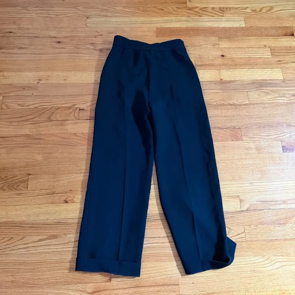Wilfred Aritzia Wide Leg Cuffed Trousers Size 2 Black High Rise Elastic Waist - Image 4