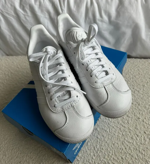Adidas Gazelle Sneakers - Image 5