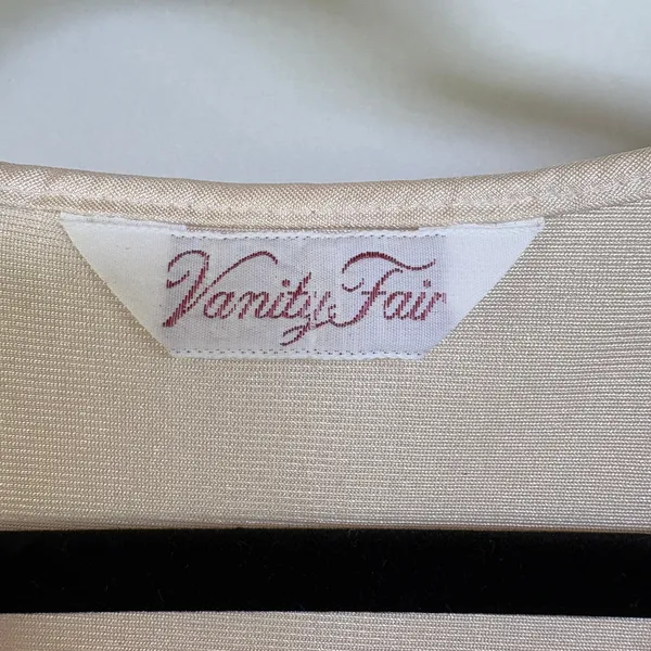 Vintage Peach Silky Slip Dress Vanity Fair Sleeveless Dainty Floral Flowy Medium - Image 8