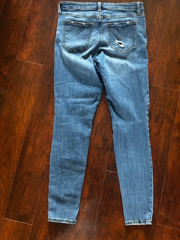 Gap Jeans Size 6/28T Legging Skimmer Distressed - Image 4