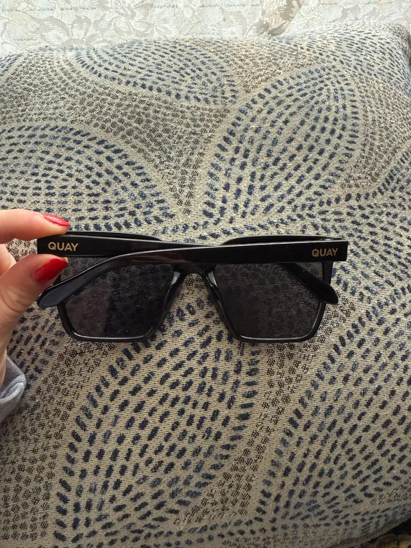 Quay Sunglasses  - Image 2