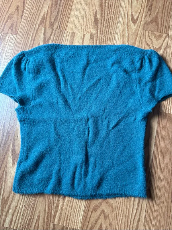 Textured Teal V-Neck Short Sleeve Sweater Crop Top - Image 7