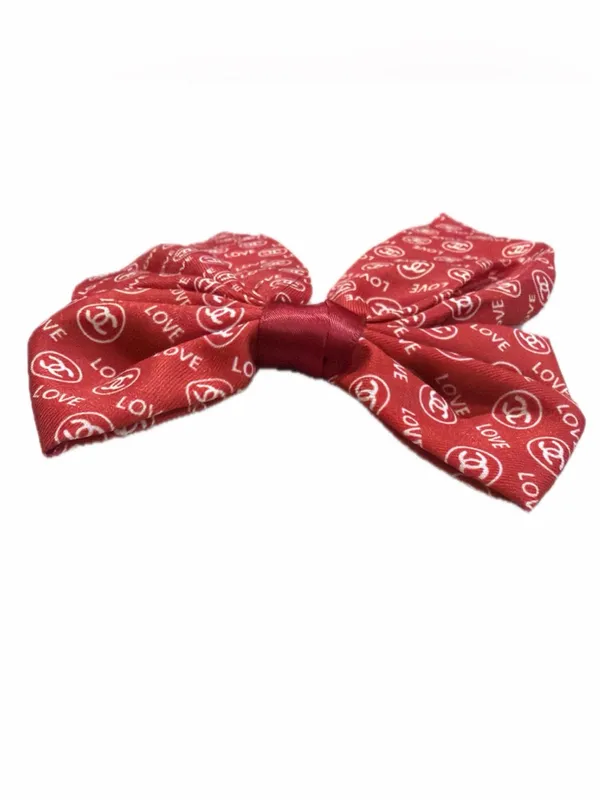 NWOT Fashion Hair 🎀Bow Clip Red and White Love CC - Image 4