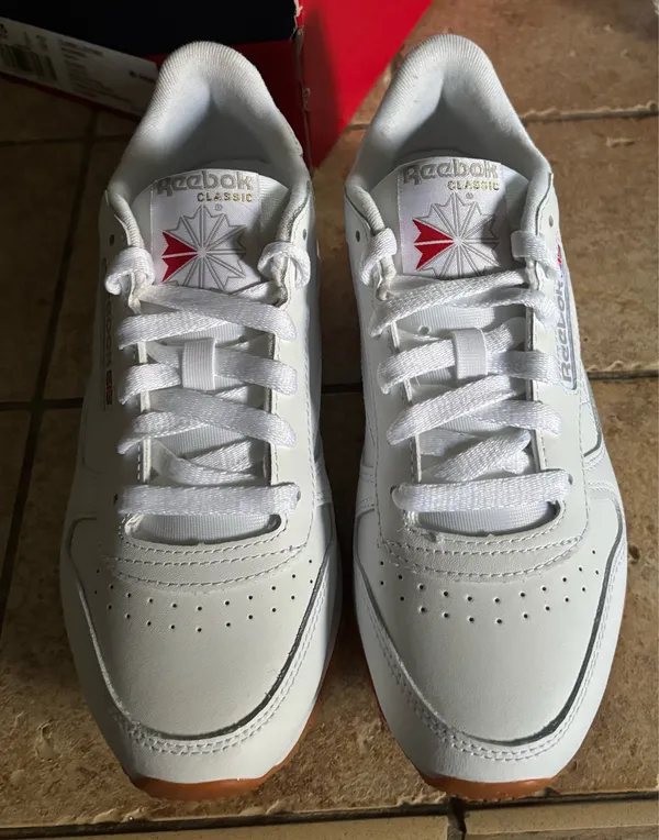 Reebok Sneakers - Image 3