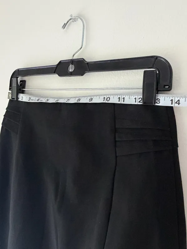 Express Sleek Black Pencil Skirt - Image 9