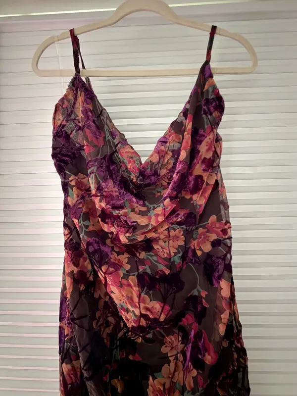 Maxi Dress Showpo Floral - Image 4