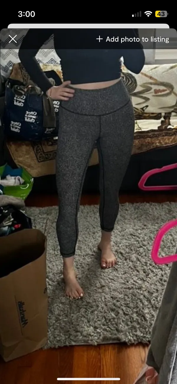 Lululemon wunder under Leggings 25 inch size 8 - Image 6