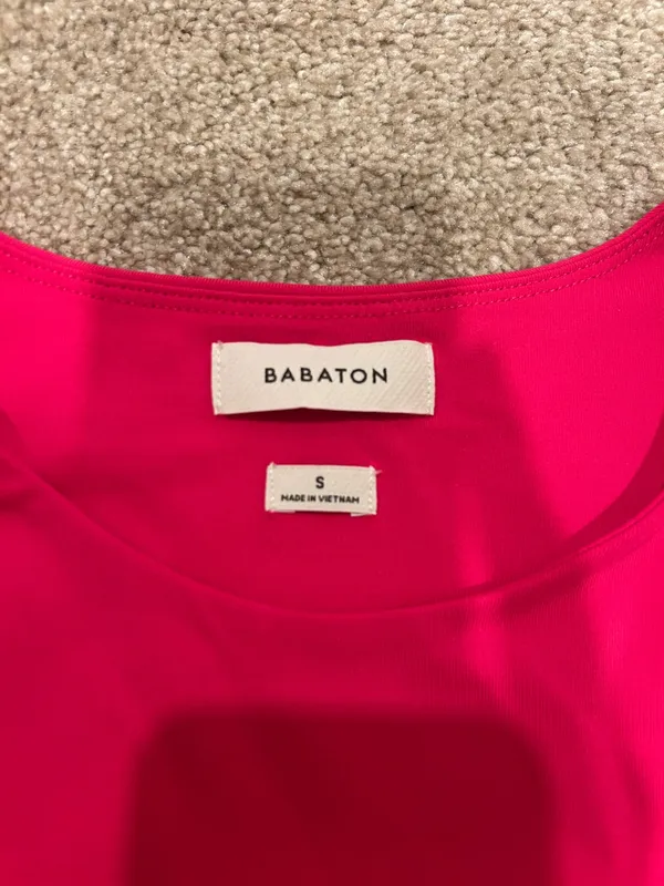 Aritzia Contour Crew T-Shirt - Image 4