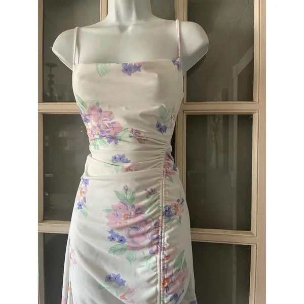 Zara Floral Ruched Dress‎ - Image 10