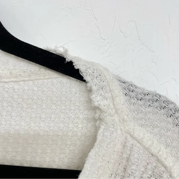 Urban Outfitters Out From Under White Waffle Knit Cardigan Sweater Womens M Raw Edge Boho Fall - Image 5