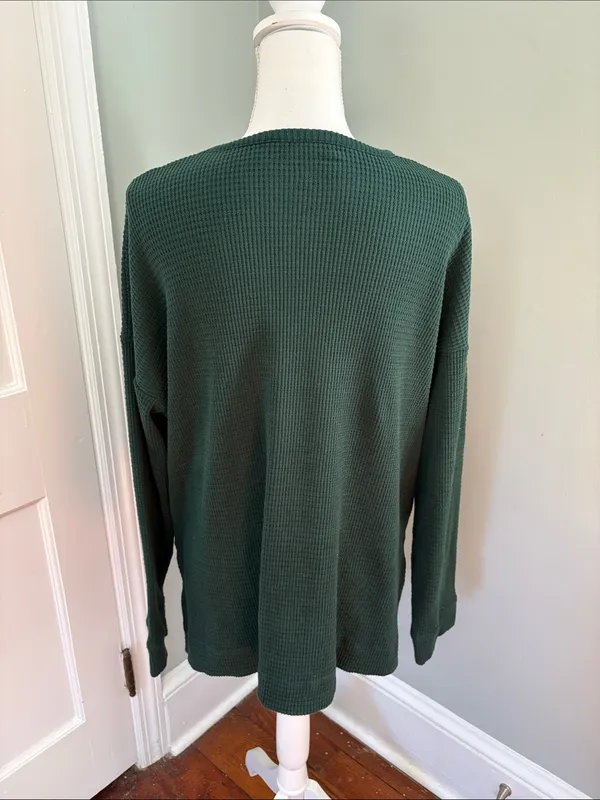 American Eagle‎ Outfitters Deep Green Waffle Knit Crew Sweater Shirt Large - Image 4