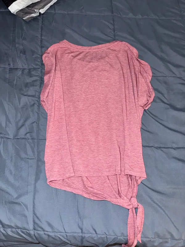 GapFit Breathe Top - Image 2