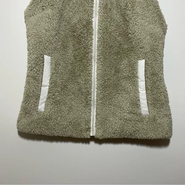 Patagonia Los Gatos Fleece Vest - Image 3