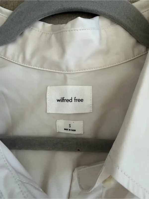 Aritzia Wilfred Free The Relaxed Shirt Button Down Birch NWT Small - Image 6