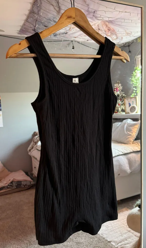 Black Athletic Romper - Image 4