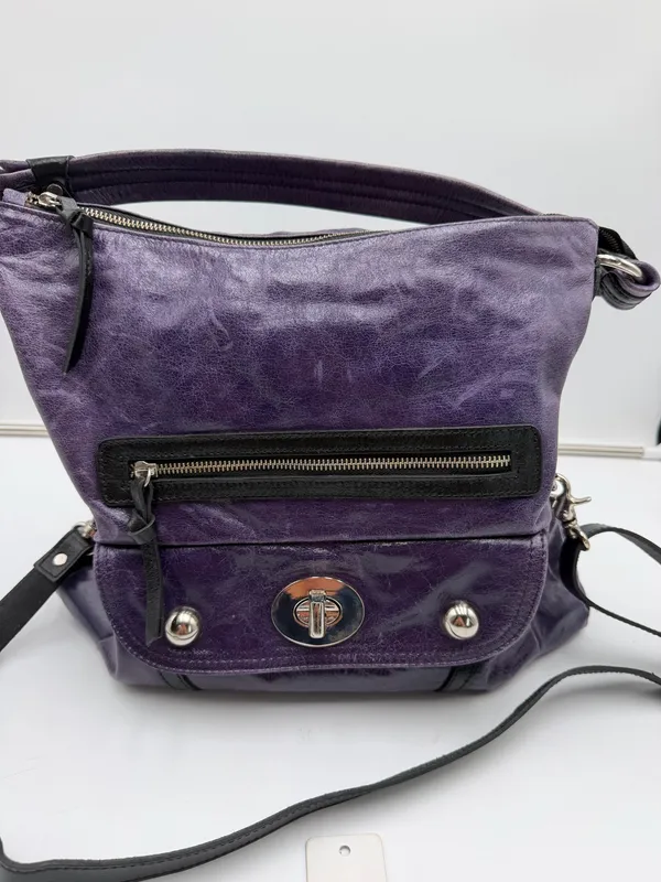 Vintage Tano Handbags 4015 Purple Leather Hobo Shoulder Crossbody Bag - Image 2