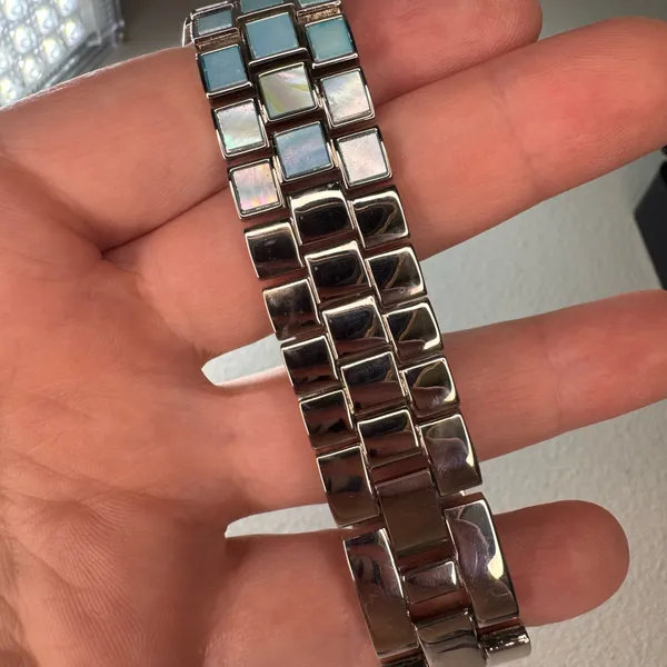 aria AR-410 mother of pearl quartz watch silver tone bracelet original box - Image 6